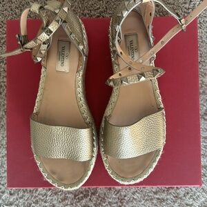 Valentino Garavani Platform rock studs wedge